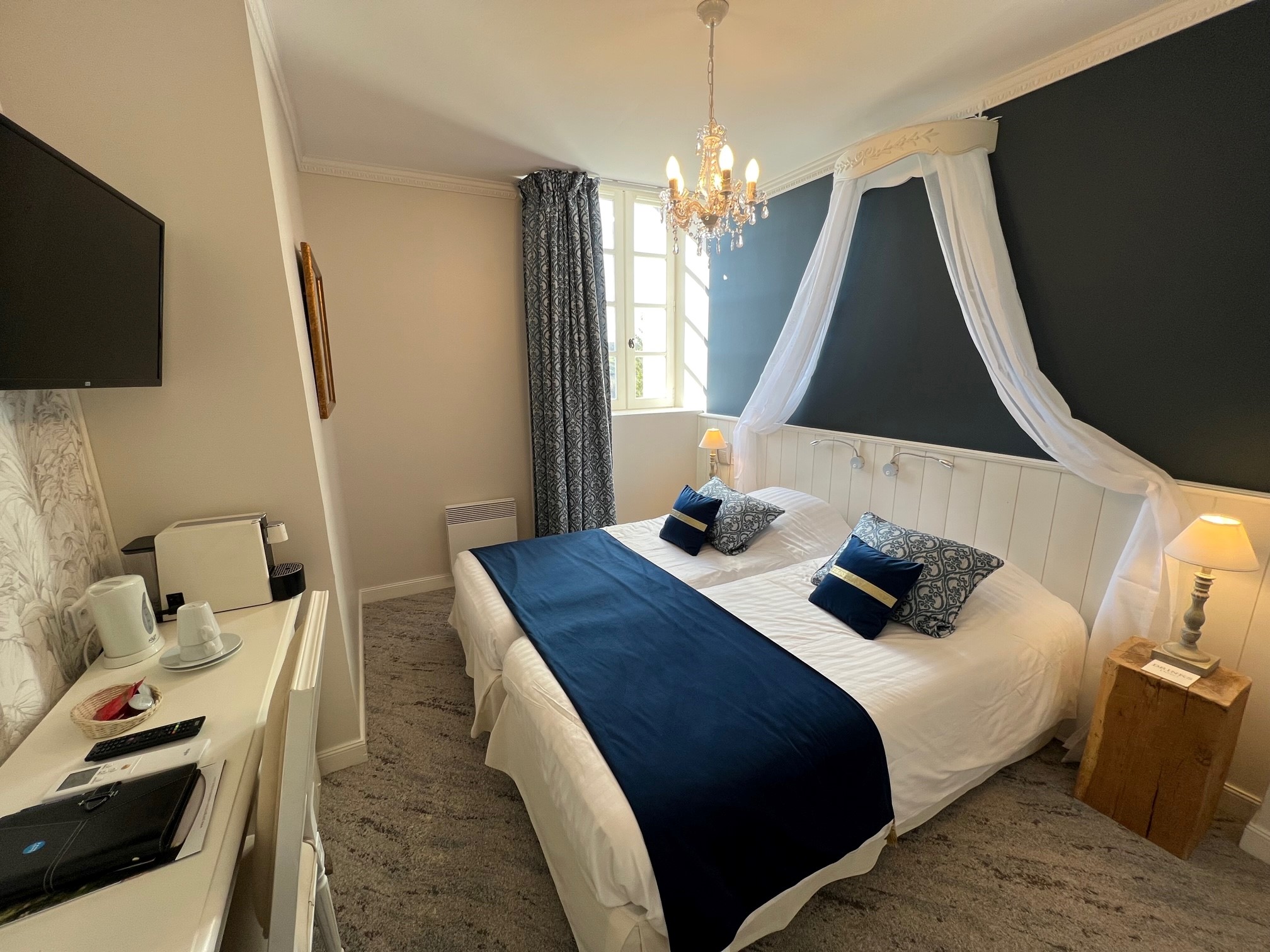 14 - Chambre Supérieure twin.jpg